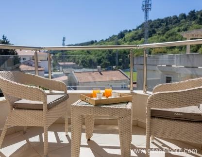 Apartments Del Mar, , private accommodation in city Petrovac, Montenegro - Photo-3 (1)